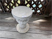 CONCRET PEDESTAL