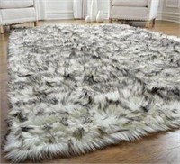 SIZE 4X2 FEET NATURAL FUR AREA RUG