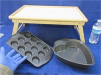 white serving-bed tray -2 wilton baking pans