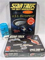 Star Trek Next Generation TWO Model Kits