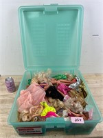Barbies and other dolls with tote