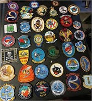 W - LOT OF COLLECTIBLE PATCHES (L53)