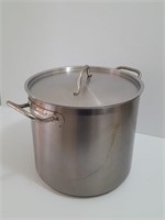 like new ss stock pot 12" dia x 10"h with lid