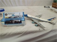 presidential limo and plane  models
