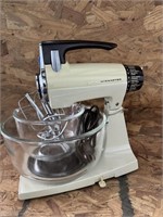 Sunbeam Stand Mixer