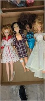 Lot of Miscellaneous dolls 4