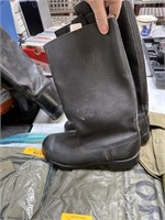 VTG MILITARY LEATHER BOOTS