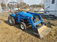 New Holland 1925 Compact  Tractor