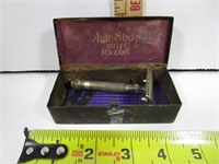 ANTIQUE AUTO STROP SAFETY RAZOR IN METAL CASE