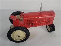 Tru-scale Diecast Tractor