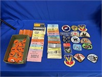 VINTAGE HUNTING LICENSES, PATCHES, & PINS