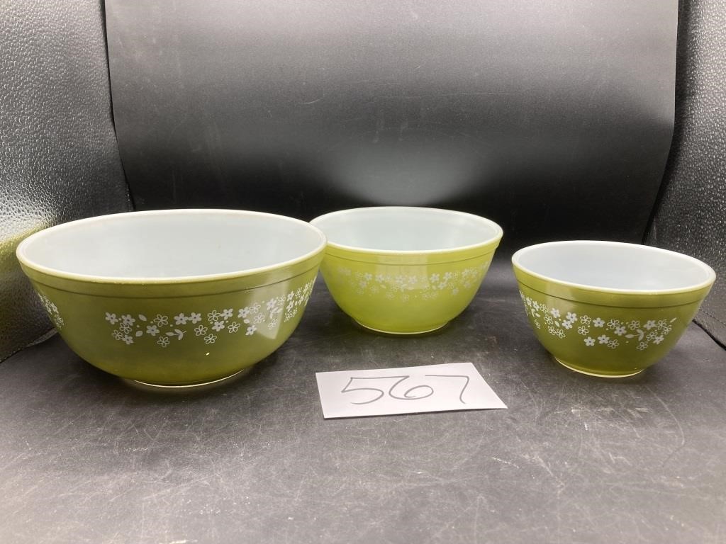 Vintage Pyrex Spring Blossum Nesting Bowls  see de