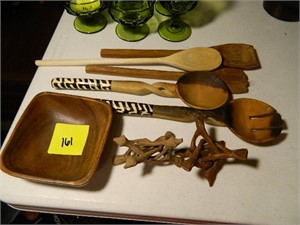 Wooden Bowl, Spoons & Stands