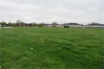 ABSOLUTE AUCTION-1.4 Acres off Greenwood Road