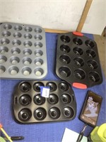Muffin tins and mini donut pan