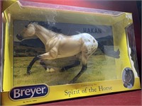 BREYER SPIRIT OF THE HORSE HAKEN #701741