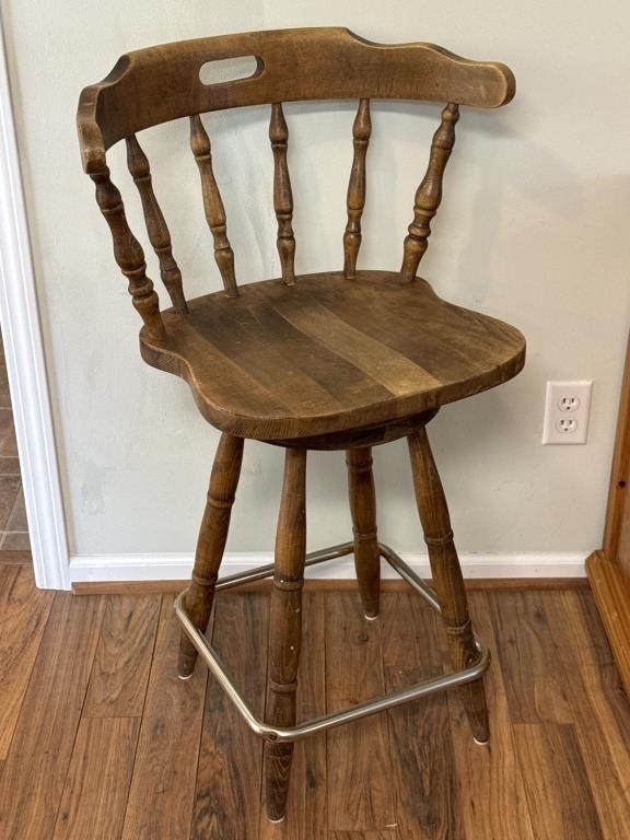 Set of 4 Bar Stools 37”