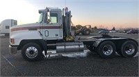 1991 Mack RD690 Day Cab Truck Tractor,