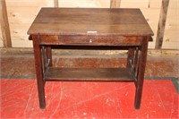 dressing table with single drawer