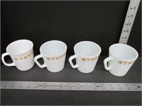 3 Pyrex + 1 Corning Mug
