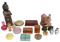 (18) COLLECTION OF DECORATIVE TABLE ITEMS