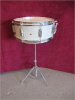 SNARE DRUM, CYMBAL AND STICKS