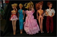 5 Vintage Barbies