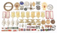 20TH C. WORLD MILITARY TINNIES & PINS LOT