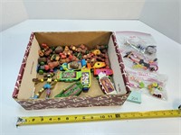 Flat of Vtg Small Toys, Slammers Bendies & Erasers