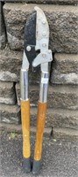 TREE LIMB CUTTER GARDEN TOOL