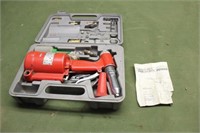 Pneumatic Riveter Kit in Case