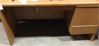Laminate top Desk, Drawers center & Right side