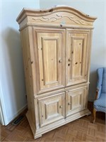 PINE TV/ENTERTAINMENT CABINET - PICKLED FINISH -