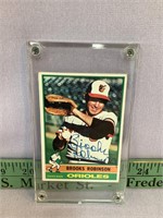 Brooks Robinson signed 1976 Topps card