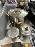 STOCK POT AND 2 CAMPING COFFEE POTS