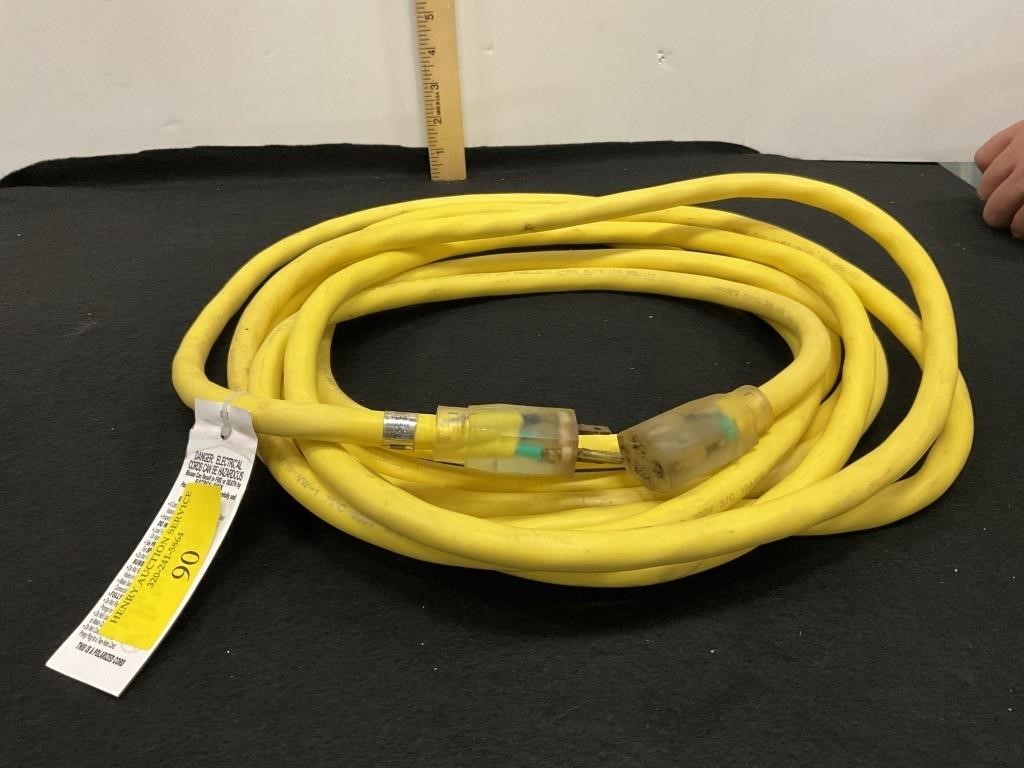 25 ft Heavy Duty Extension Cord