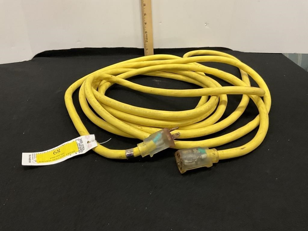 25 ft Heavy Duty Extension Cord