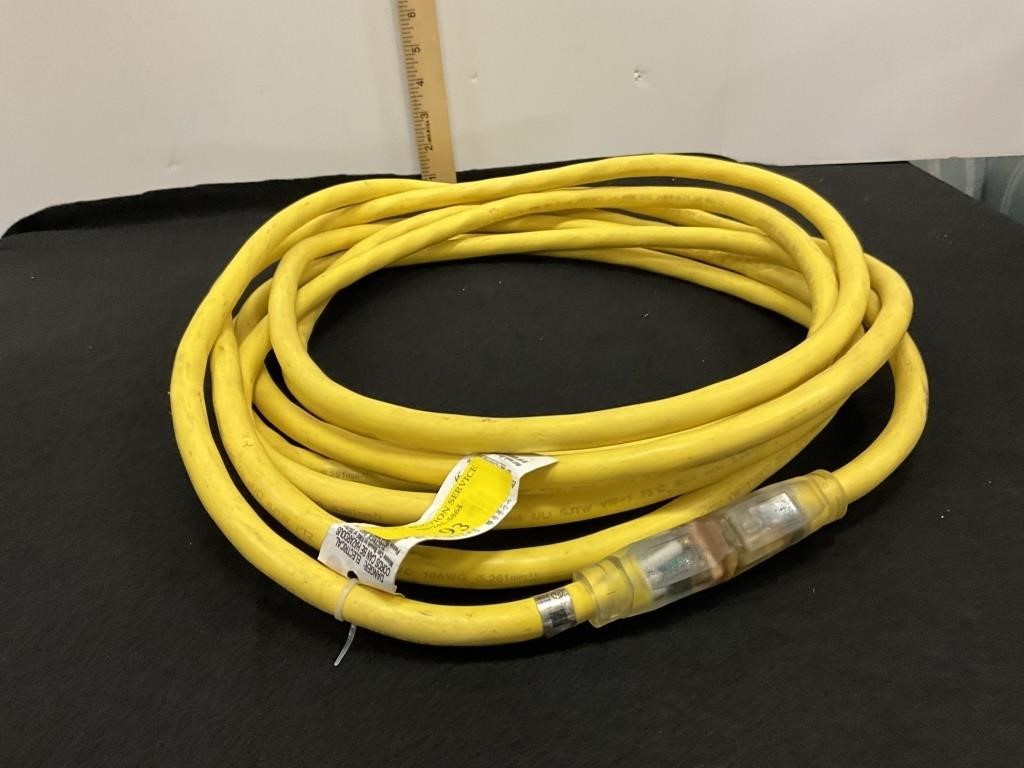 25 ft Heavy Duty Extension Cord