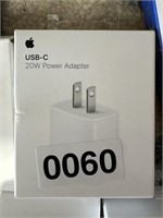 APPLE USB C POWER ADAPTER RETAIL $40