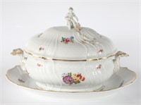 MEISSEN PORCELAIN COVERED TUREEN WITH UNDERPLATE
