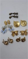 Lot of Clip-on Earrings - Brands include: Sarah