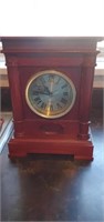 Quartz mantel clock