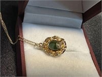 Antique Vintage 14k Gold Jade Pendant Necklace
