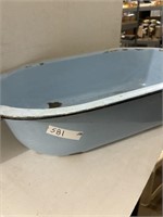 Large Enamelware Wash Tub