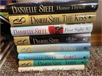 Danielle Steel - 8 Hardback Books