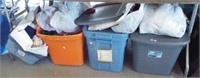 (4) Totes full of holiday and home décor items