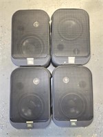 Set of 4 JBL speakers
