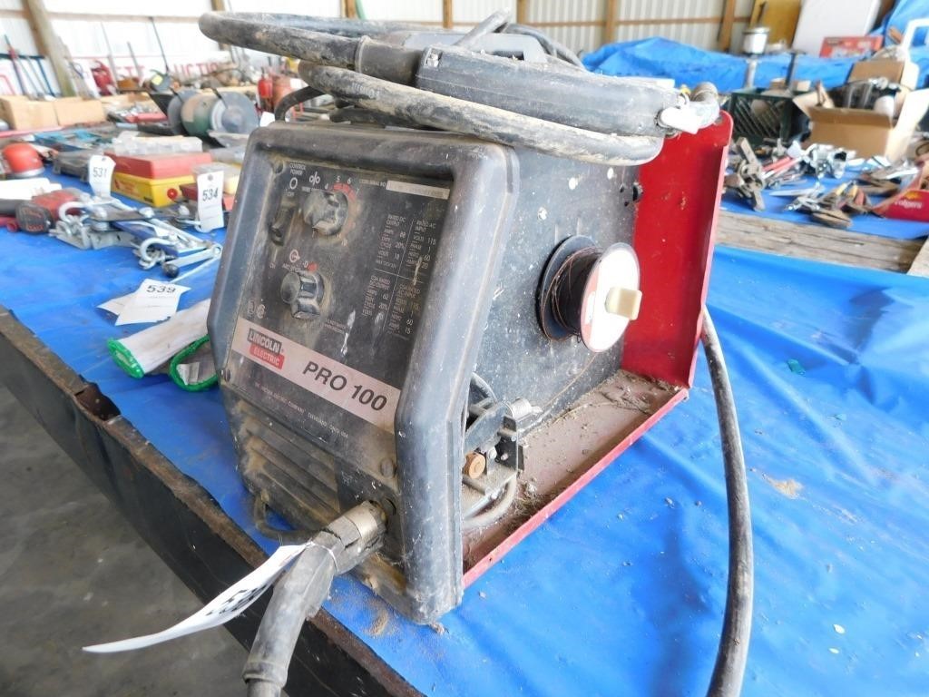 LINCOLN ELECTRIC PRO 100 WIRE WELDER