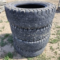 (4) LT275/65R20 Tires