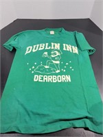 Vintage Dubln Inn Dearnborn T-Shirt Size Small